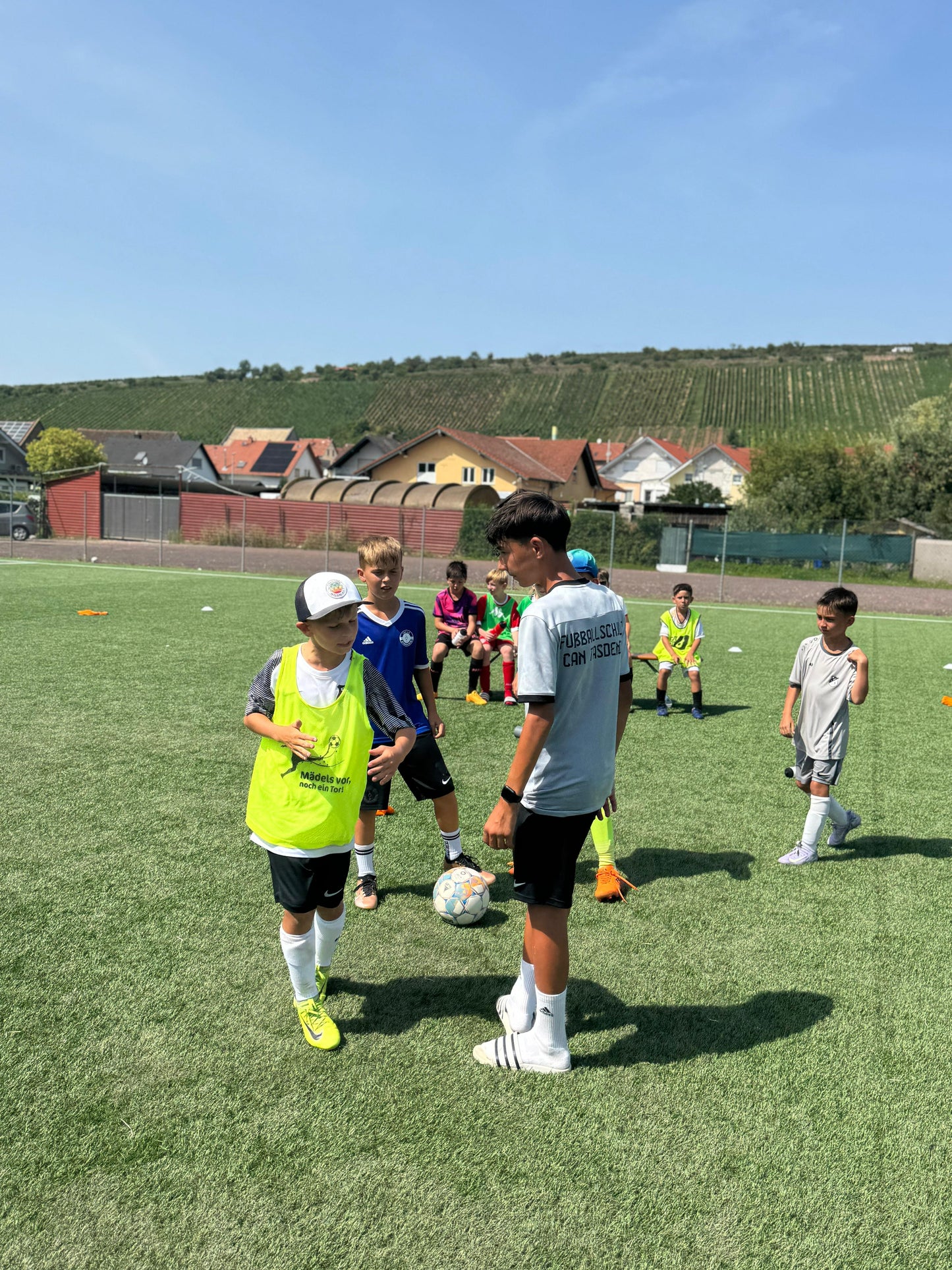 Ostercamp in Schwabsburg + Trikotsatz  I 07.04 - 10.04  I Jahrgang 2014-2019 I Fussballschule Can Tasdemir